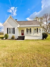 Building Photo - 1316 Broad St