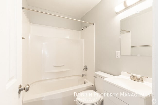 Foto del edificio - 1600 Fendall Ave