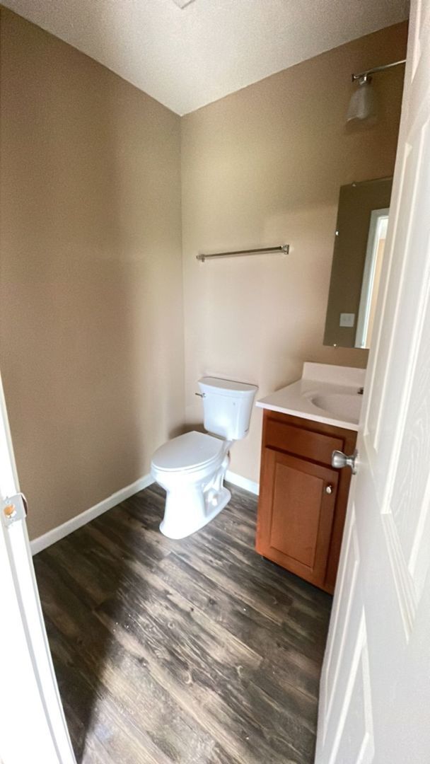 Foto del edificio - 2497 Deercove 4BR/2.5BA (Cincinnati)