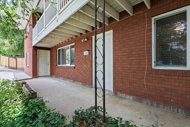 Foto del edificio - 1590 Nicholls Rd