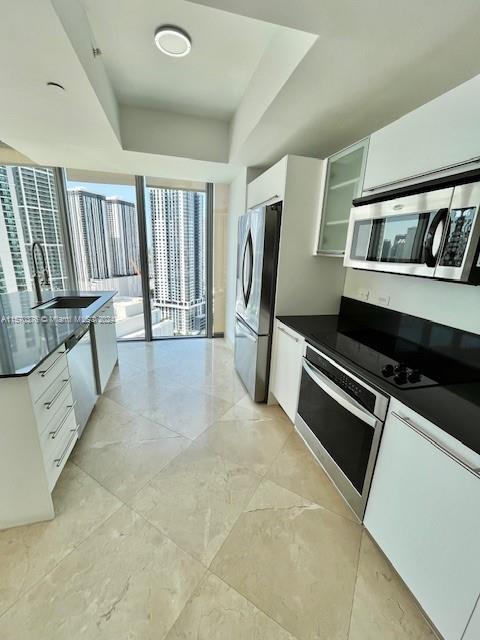 Building Photo - 888 Biscayne Blvd