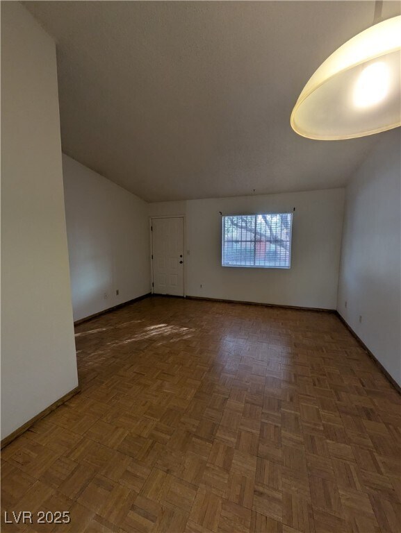 Building Photo - 4252 Rollingstone Dr