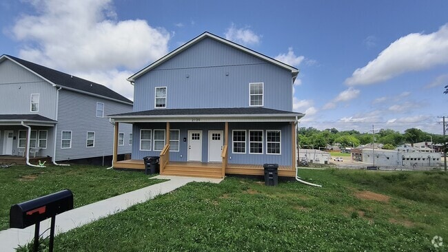 Building Photo - 2139 Linden Ave