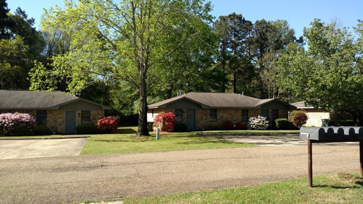 120 Debra Ln Unit 120, Ruston, LA 71270 Rentals in Ruston at 120 Debra