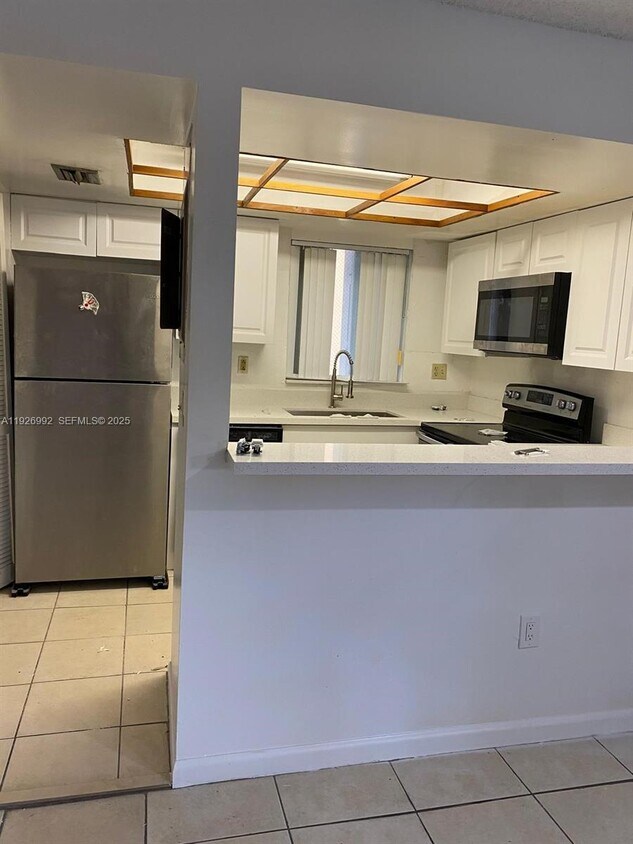 Foto del edificio - 269 NW 7th St