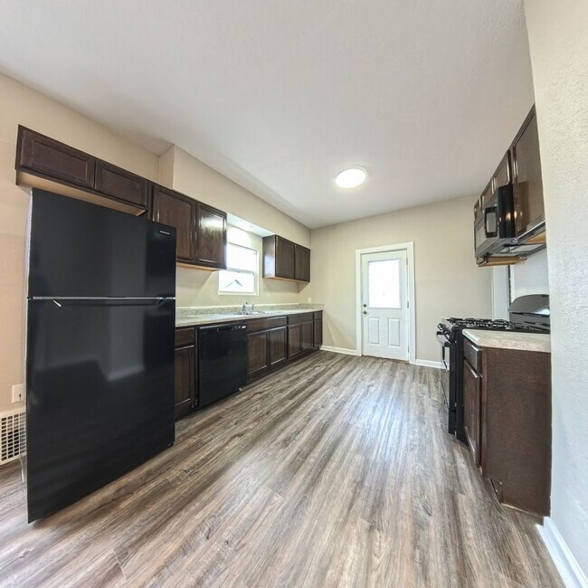 Foto del edificio - Updated 2-Bedroom Home in Marshalltown