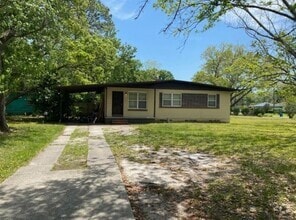 Building Photo - 5257 Polan Ln