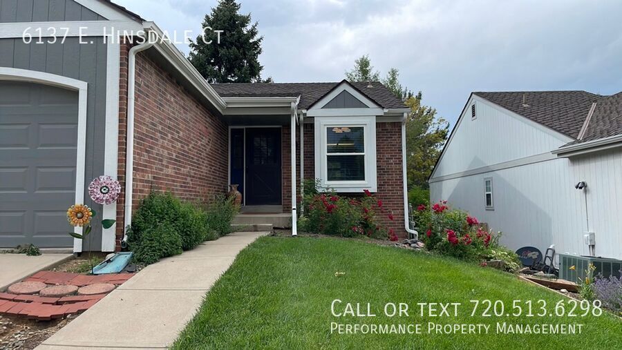 Foto principal - 6137 E Hinsdale Ct