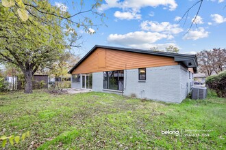 Building Photo - 1710 Duncan Way