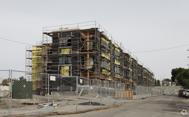 Building Photo - Main Street Village