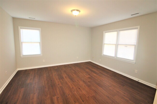 Foto del edificio - Move-In Ready Ranch Minutes from Plaza Midwood, NoDa & Uptown