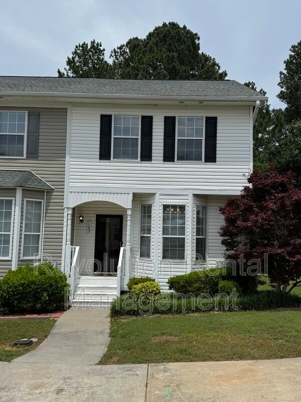 Primary Photo - 107 Timber Ridge Dr