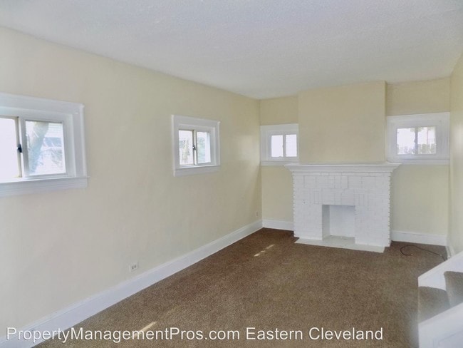 Building Photo - 3 br, 2 bath House - 13621 Cranwood Dr.
