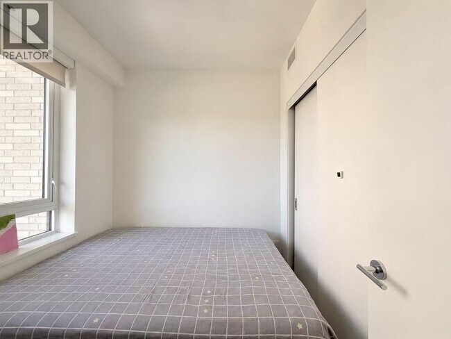 Photo du bâtiment - 6600 Minoru Blvd