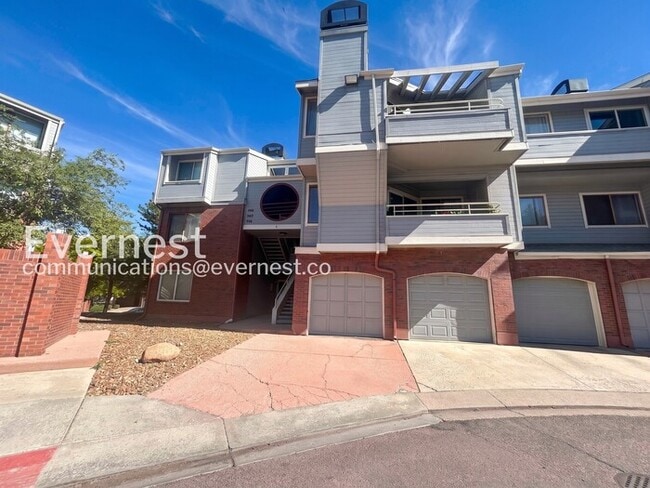 Building Photo - 934 Acapulco Ct
