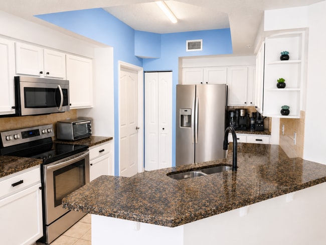 Building Photo - 224 Murcia Dr