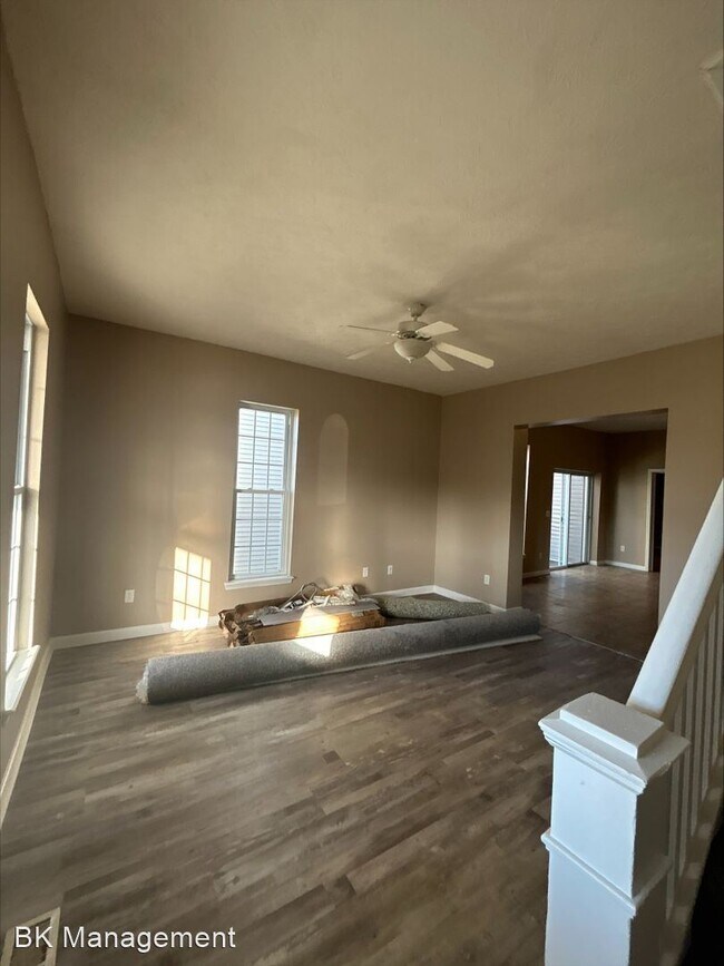 Foto del edificio - 3 br, 2.5 bath House - 153 S 3rd Street