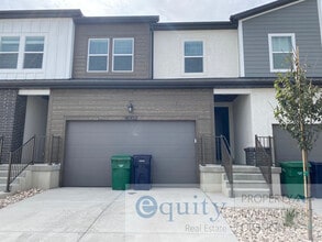Building Photo - 16102 S Truss Dr
