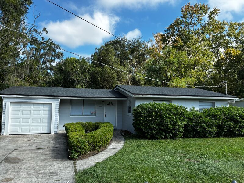Foto principal - 4663 Portsmouth Ave