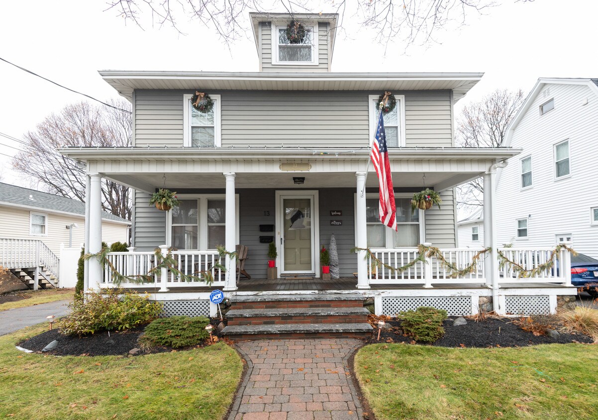 Primary Photo - 13 Evans Rd