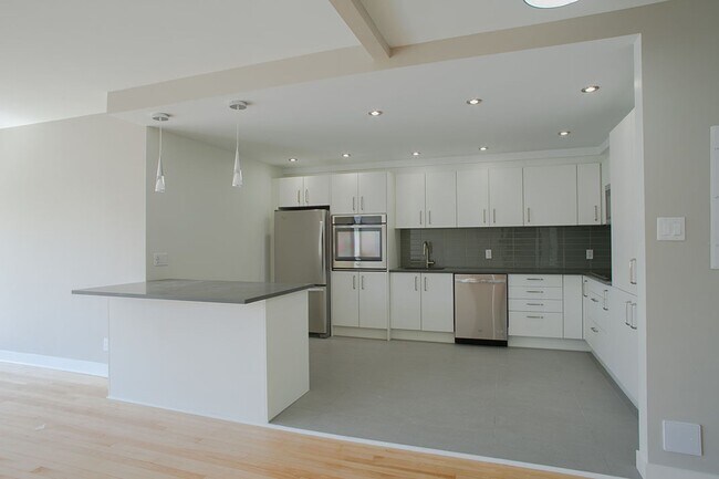 Photo du bâtiment - Mountain Place Apartments