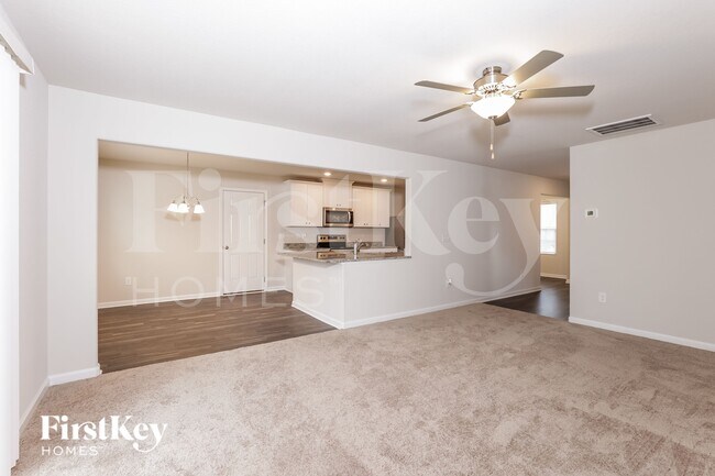 Foto del edificio - 115 Teal Dr