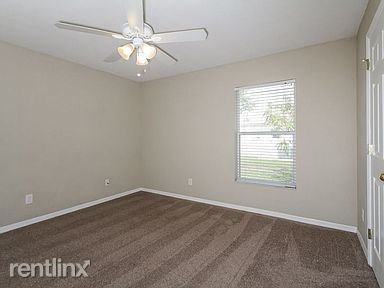 Building Photo - 3 br, 2 bath House - 130 Uruguay Dr