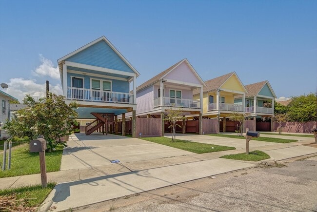 Building Photo - 2311 67th St