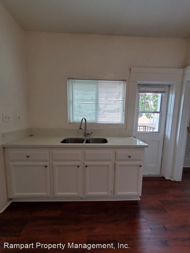 Foto del edificio - 937 E 20th St