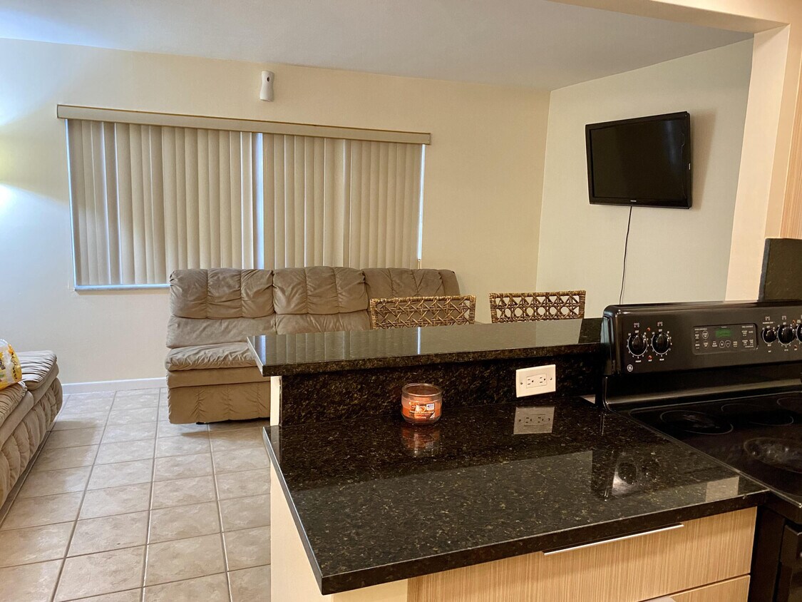 1250 Old Boynton Road Unit 310, Boynton Beach, FL 33426 Condo for