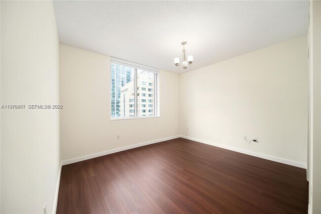 Foto del edificio - 1060 Brickell Ave