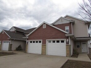 Building Photo - 115 Andrews Dr