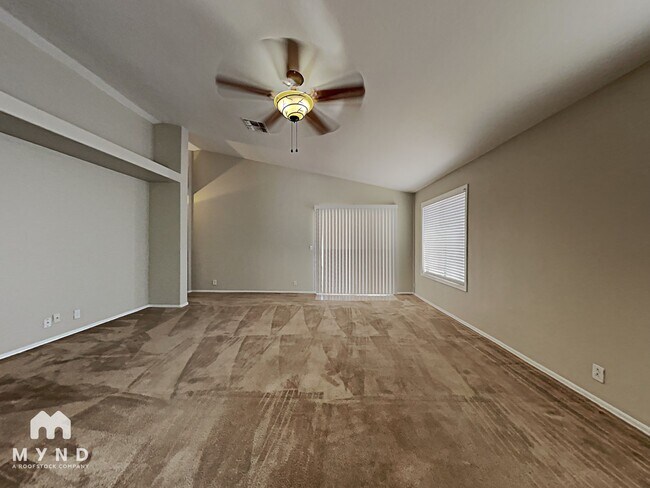 Foto del edificio - 3310 W Tina Ln