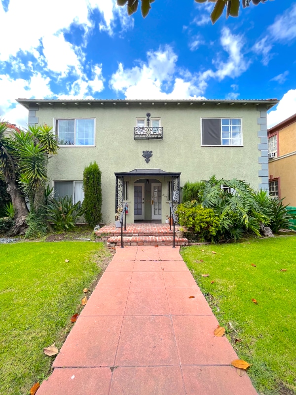 Photo - 227 S Gale Dr Apartment