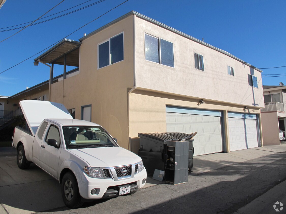 Building Photo - 14916 Gagely Dr