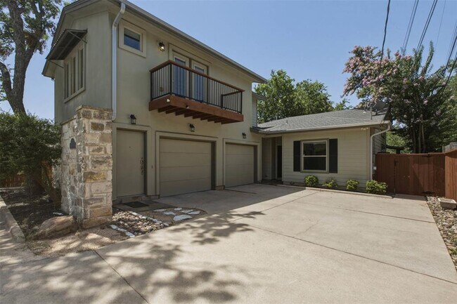 Foto del edificio - 1315 W Anderson Ln.