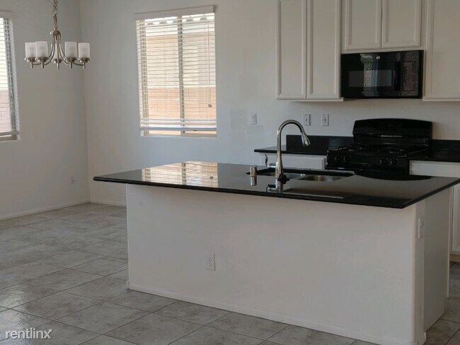 Building Photo - 3 br, 3 bath House - 7676 Monomoy Bay Ave