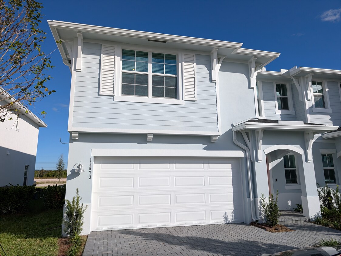 Photo - 19673 Whispering Crk Rd (Loxahatchee, FL)