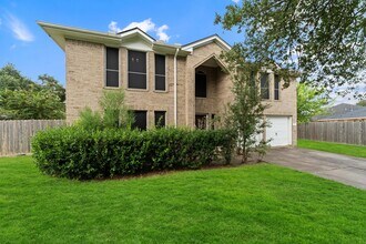 Building Photo - 1835 Taylor Creek Dr