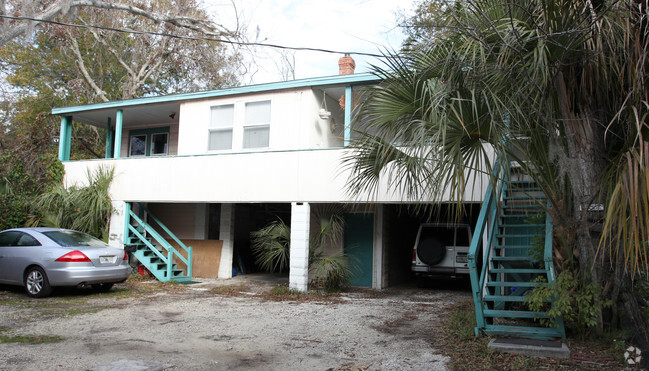 Building Photo - 138 King St