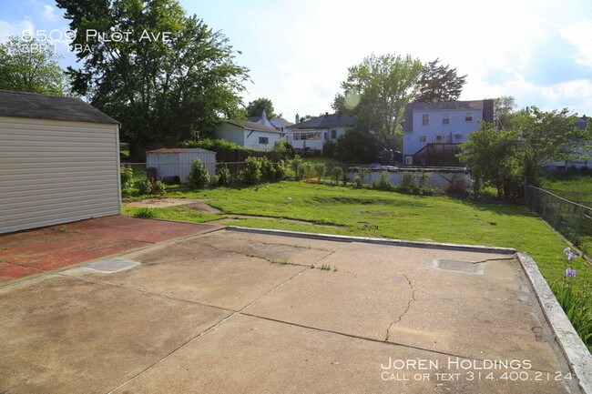Building Photo - 8509 Pilot Ave