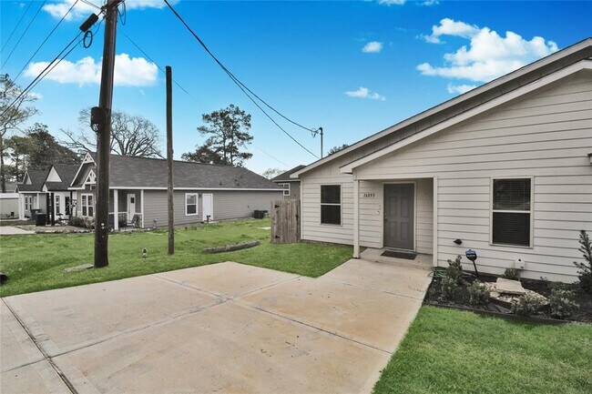 Building Photo - 16893 West Forrestal-