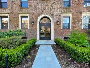 Building Photo - 64 Sagamore Rd