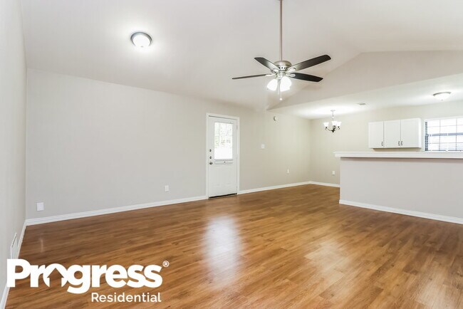 Building Photo - 1108 N Knowles Dr