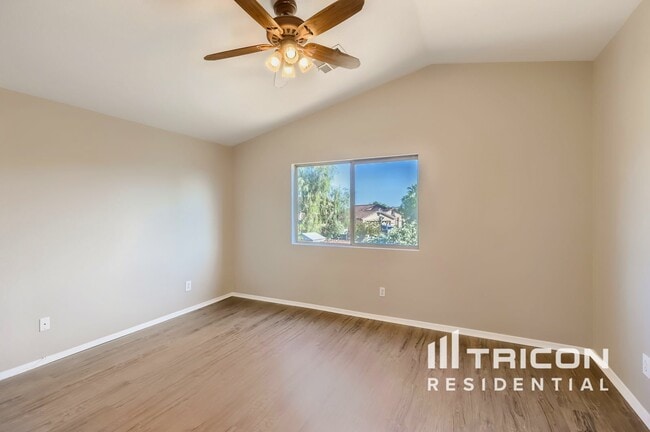 Foto del edificio - 15950 W Cottonwood St