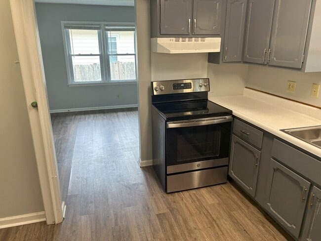 Foto del edificio - 4402 Millvale Dr SW