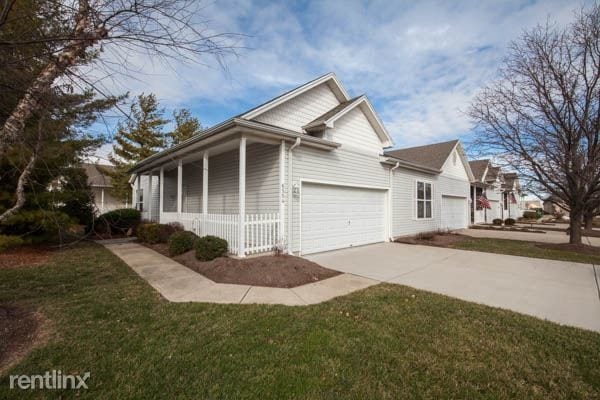 Building Photo - 2 br, 3 bath Condo - 6554 Mallard Lake