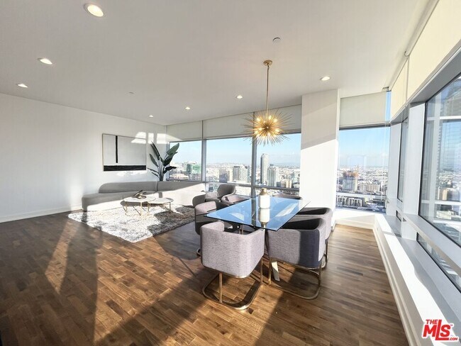 Foto del edificio - 900 W Olympic Blvd