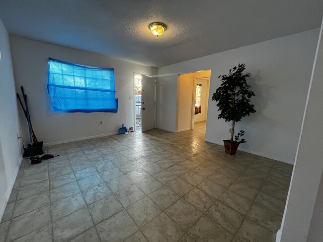 Foto del edificio - 7575 Kingsport Blvd