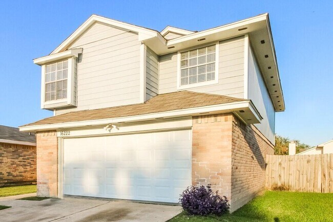 Building Photo - 16222 Samoa Way